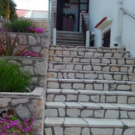 Pag 12301a Apartman *