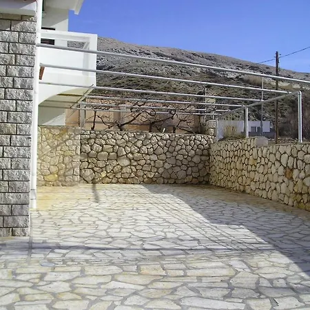 Pag 12301a Apartman